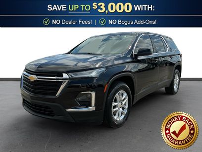 Used 2023 Chevrolet Traverse LS