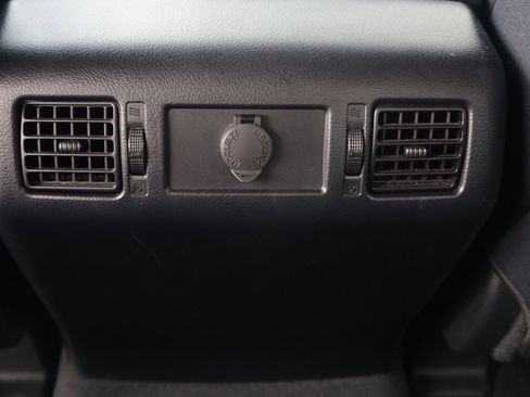 Used 2019 Toyota Tundra SR5 w/ TRD Off Road Package AWD/4WD image 11