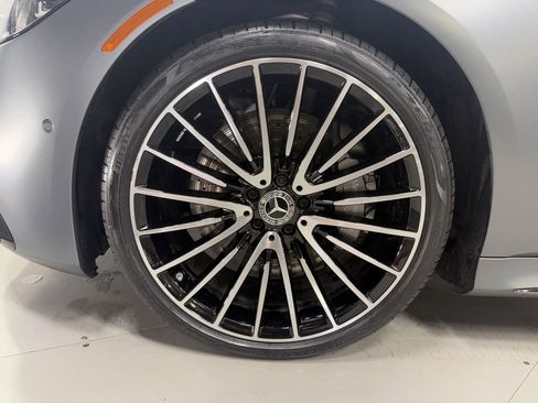 Used 2023 Mercedes-Benz S 580 4MATIC Sedan w/ AMG Line image 38