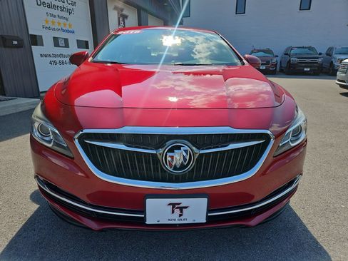 Used 2018 Buick LaCrosse Essence FWD image 10