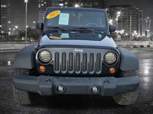 Used 2013 Jeep Wrangler Sport image 4