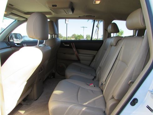 Used 2008 Toyota Highlander Limited AWD/4WD image 8