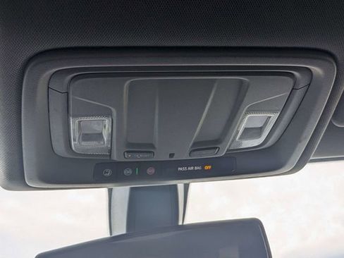 Used 2021 Chevrolet Silverado 1500 Custom Trail Boss AWD/4WD image 30