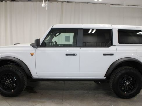 New 2026 Ford Bronco Badlands AWD/4WD image 5