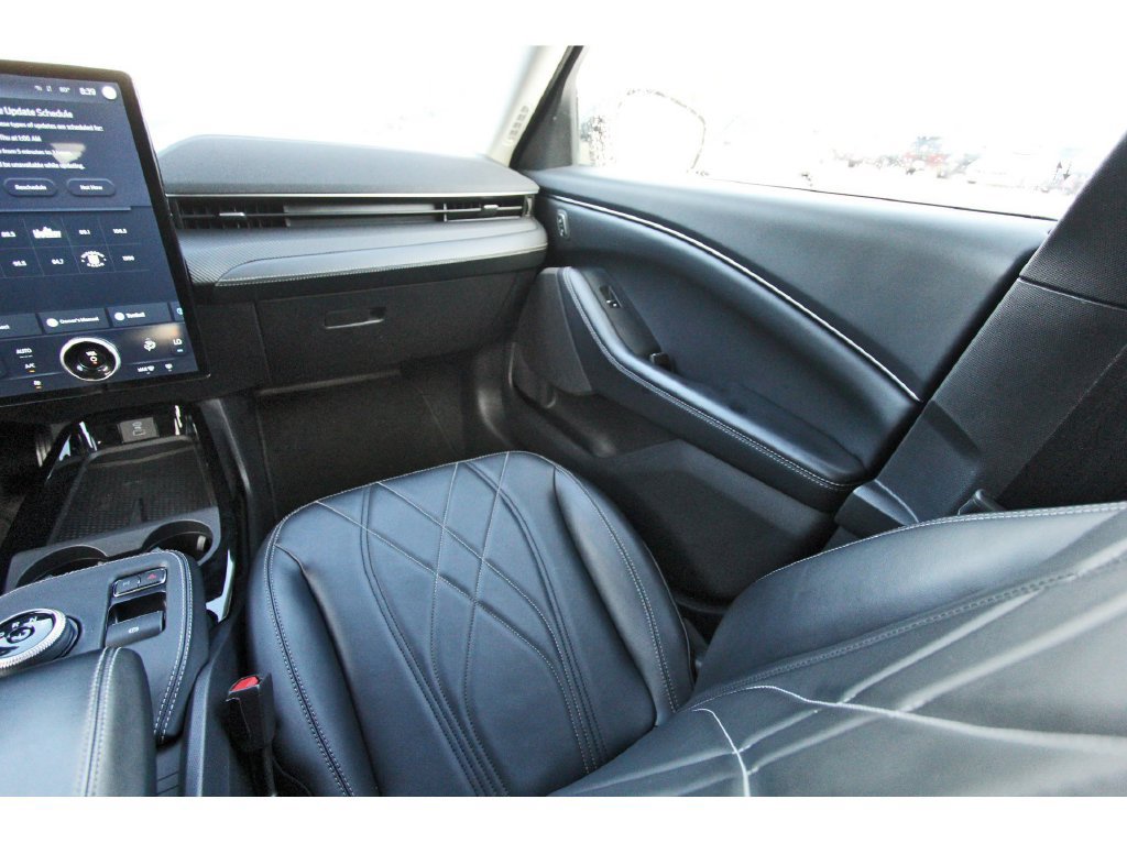 Used 2024 Ford Mustang Mach-E Select AWD/4WD image 12