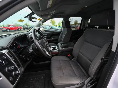 Used 2017 GMC Sierra 1500 SLE w/ Suspension Package, Off-Road AWD/4WD image 18