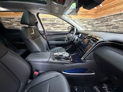 Used 2023 Hyundai Tucson Limited w/ Cargo Package image 13