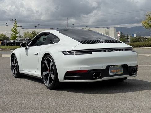 Used 2024 Porsche 911 Carrera S RWD image 10