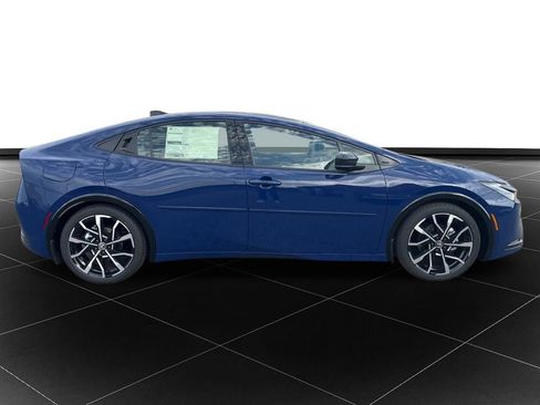 New 2026 Toyota Prius Plug-In Hybrid image 6