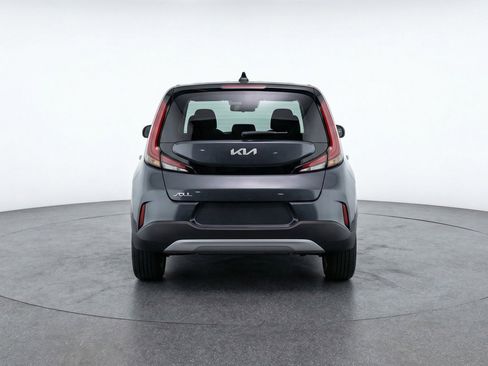 Used 2025 Kia Soul LX w/ LX Technology Package image 7
