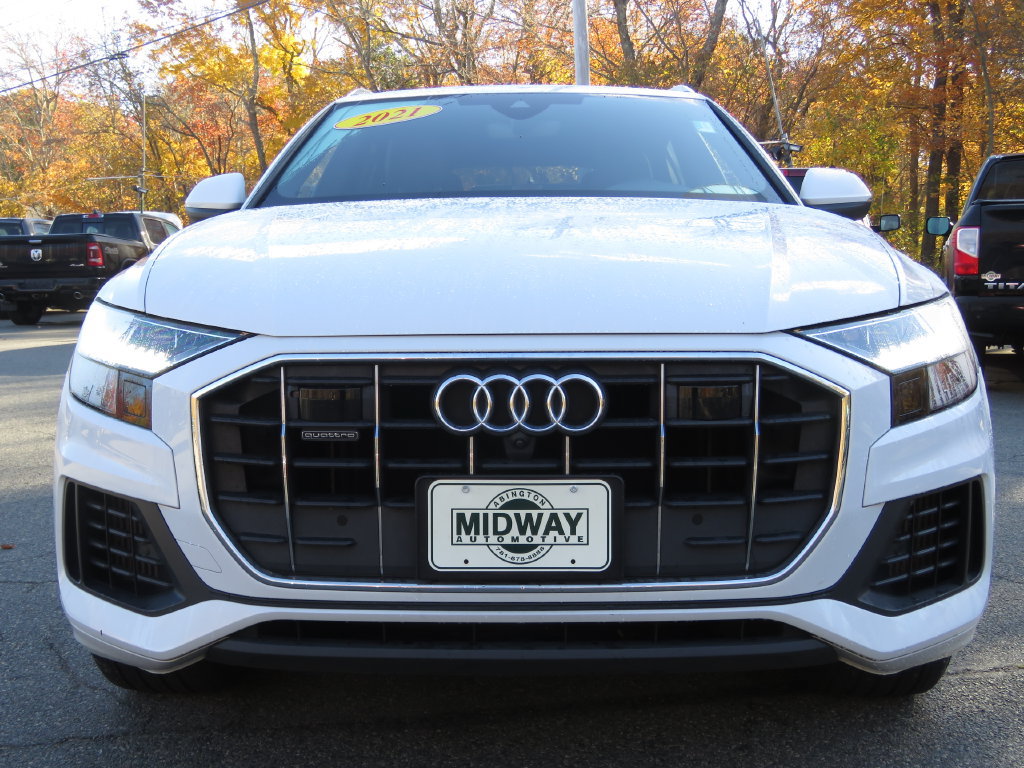 Used 2021 Audi Q8 Premium Plus AWD/4WD image 2