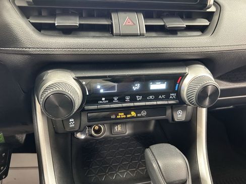 Used 2023 Toyota RAV4 LE image 16