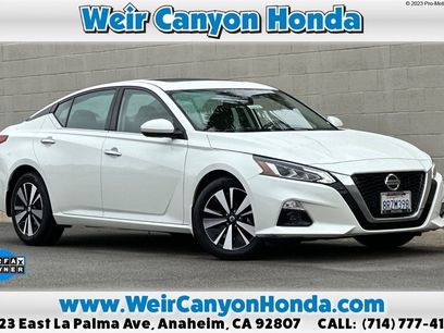 Used 2020 Nissan Altima 2.5 SV