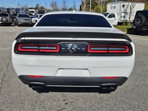 Used 2020 Dodge Challenger SRT Hellcat Redeye image 7