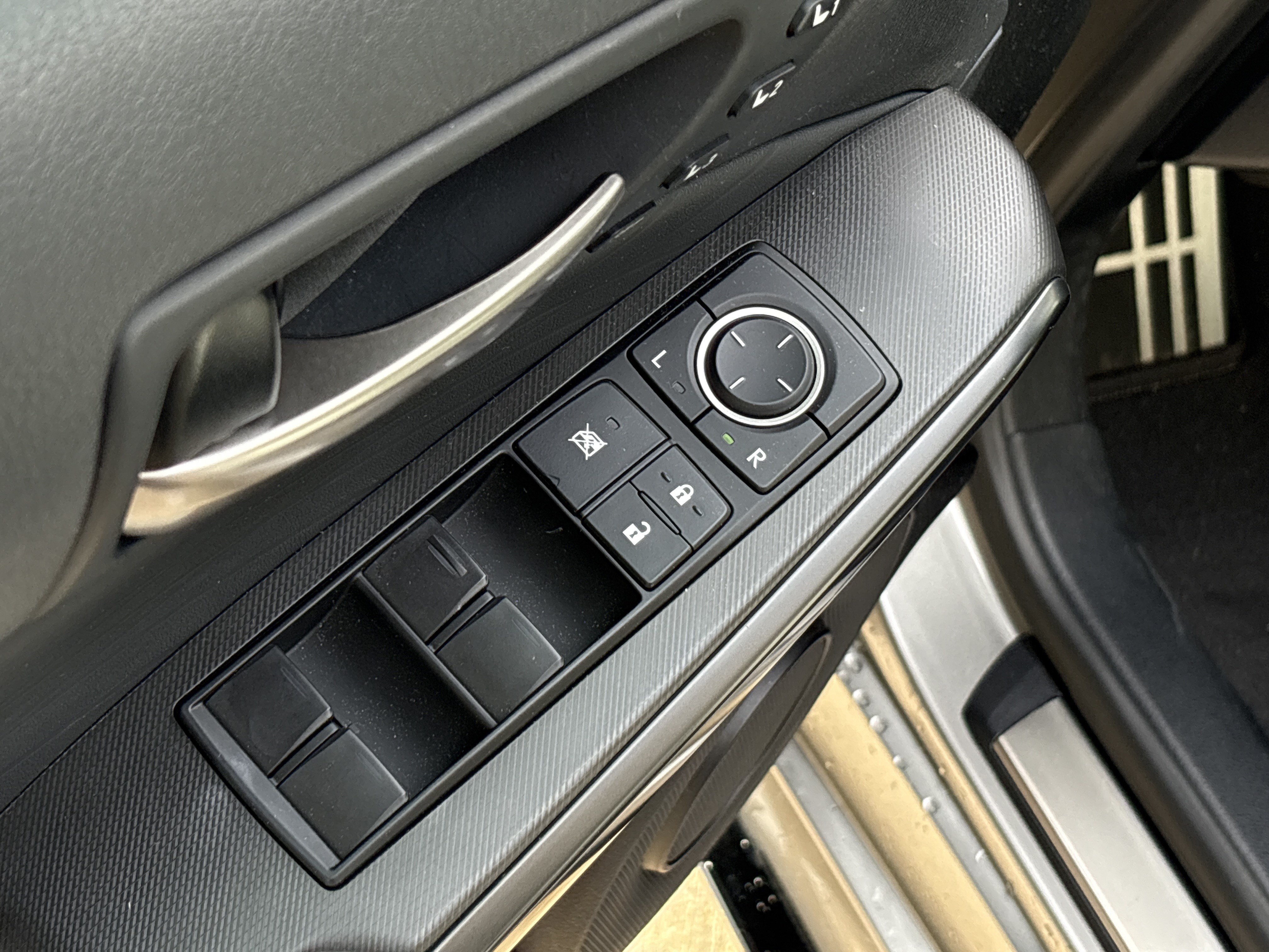 Used 2023 Lexus IS 350 F Sport AWD/4WD image 15