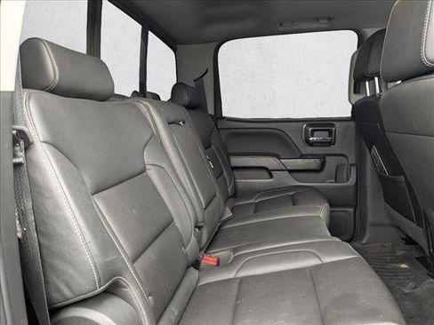 Used 2018 GMC Sierra 1500 SLT image 16