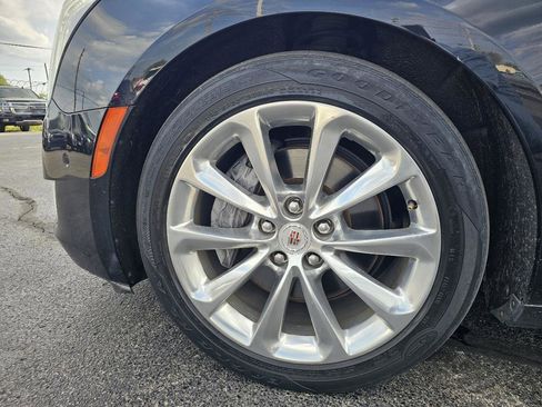 Used 2014 Cadillac XTS Luxury w/ Driver Awareness Package FWD image 9