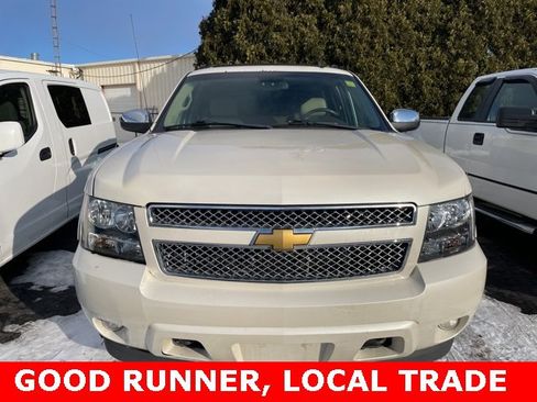 Used 2013 Chevrolet Avalanche LTZ image 15