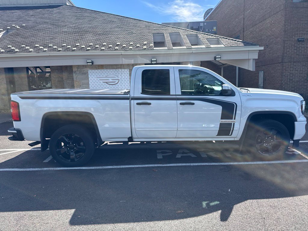 Used 2017 GMC Sierra 1500 4x4 Double Cab w/ Elevation Edition image 8