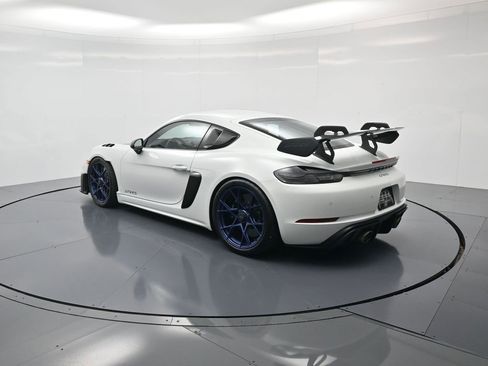 Certified 2024 Porsche 718 Cayman GT4 RS RWD image 3
