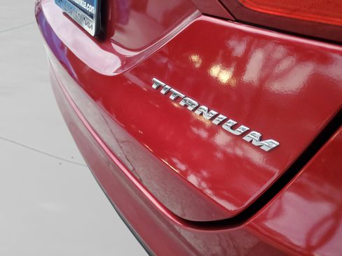 Used 2015 Ford Fusion Energi Titanium w/ Driver Assist Package image 7