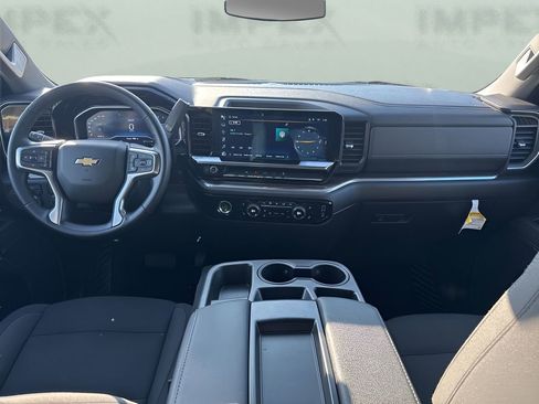 Used 2023 Chevrolet Silverado 1500 LT image 12