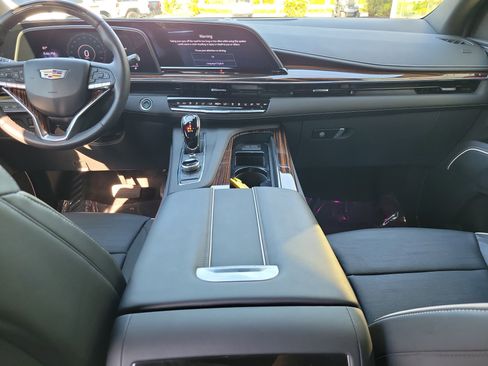 Used 2023 Cadillac Escalade ESV Premium Luxury w/ LPO, Floor Liner Package AWD/4WD image 14