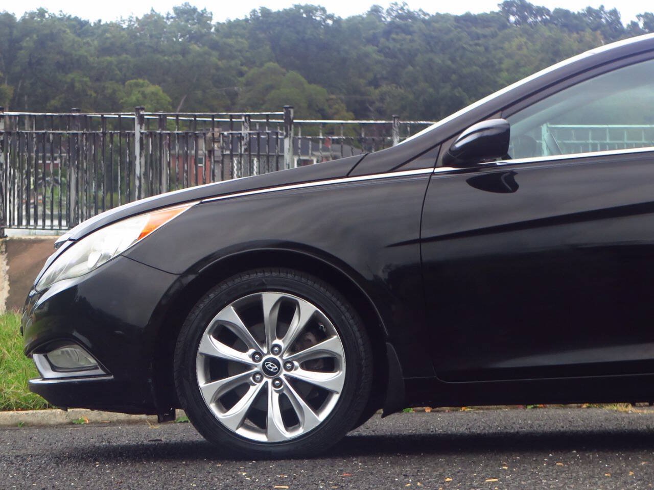 Used 2013 Hyundai Sonata SE FWD image 25