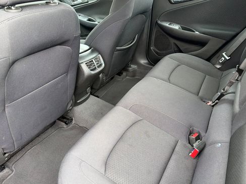 Used 2024 Chevrolet Malibu LT FWD image 12