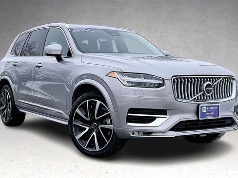 Certified 2024 Volvo XC90 B6 Plus w/ Protection Package image 3