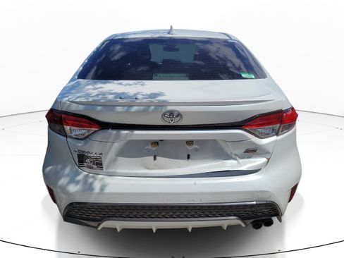 Used 2022 Toyota Corolla SE image 5