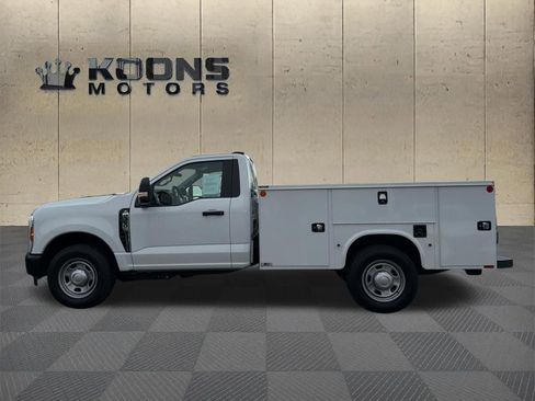 Used 2024 Ford F350 XL image 4