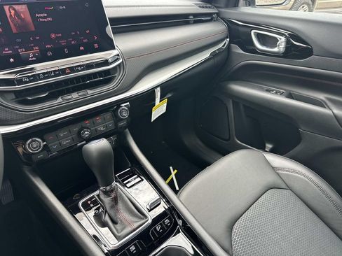 New 2026 Jeep Compass Trailhawk AWD/4WD image 16