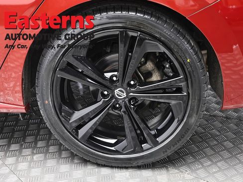 Used 2020 Nissan Sentra SR FWD image 8