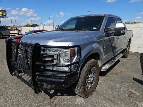 Used 2022 Ford F250 Lariat w/ Lariat Value Package AWD/4WD image 1