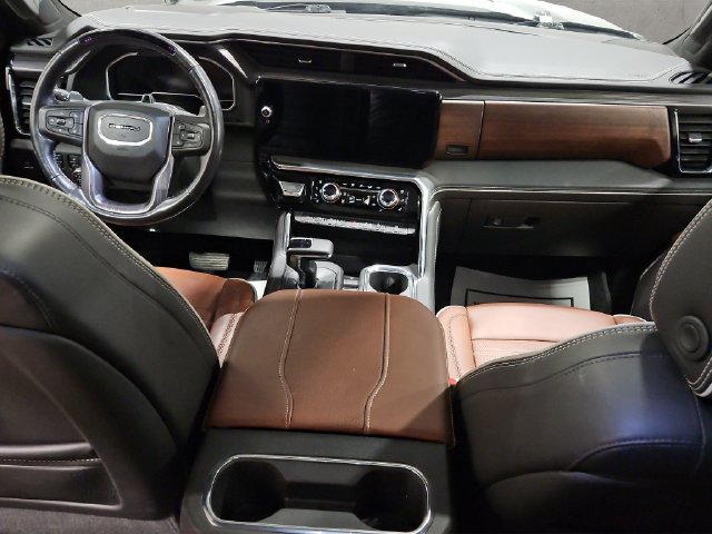 Used 2024 GMC Sierra 1500 Denali Ultimate AWD/4WD image 2