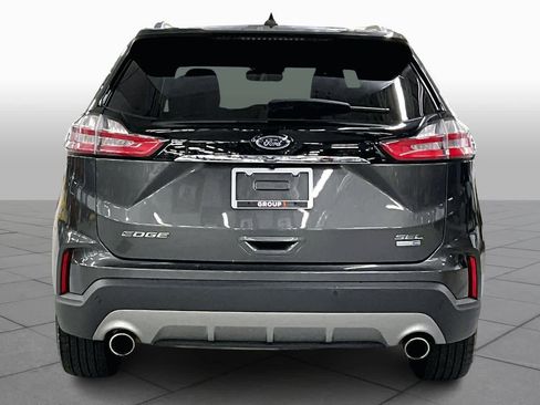 Used 2020 Ford Edge SEL w/ Convenience Package image 4