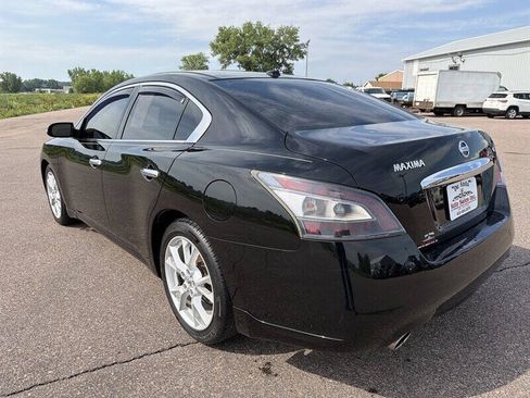 Used 2014 Nissan Maxima 3.5 SV w/ Premium Package FWD image 3