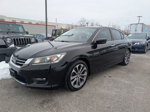Used 2014 Honda Accord Sport image 3