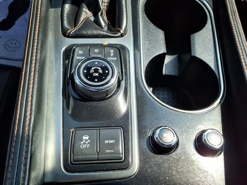Used 2019 Nissan Maxima SR w/ Premium Package FWD image 22