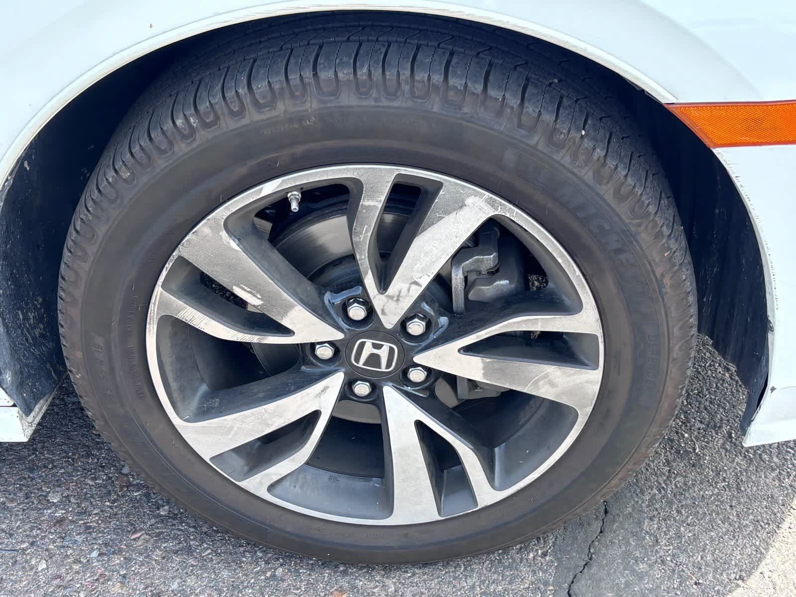 Used 2018 Honda Odyssey Elite image 8