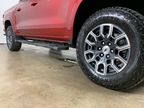 Used 2023 Chevrolet Colorado Z71 w/ Z71 Convenience Package 2 image 6