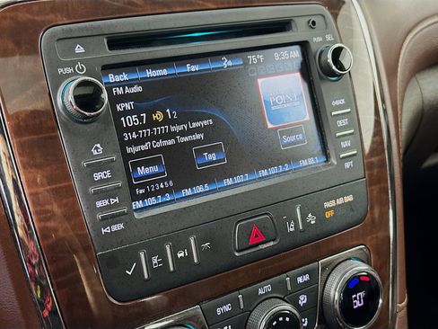 Used 2014 Buick Enclave Premium w/ Trailering Provision Package FWD image 15