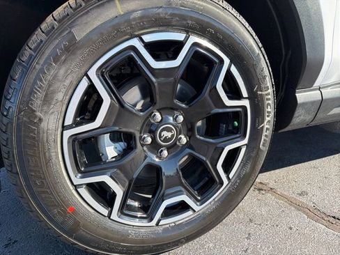 New 2026 Ford Bronco Sport Outer Banks w/ Outer Banks Tech Package+ image 9