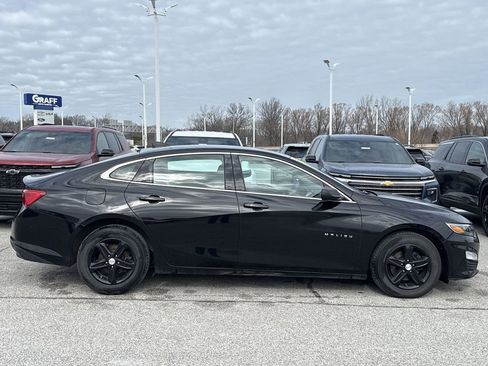 Used 2019 Chevrolet Malibu LS w/ LPO, Convenience Package 1 image 9