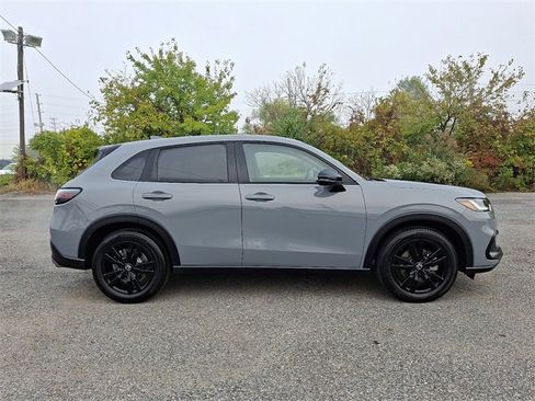Certified 2026 Honda HR-V Sport image 7