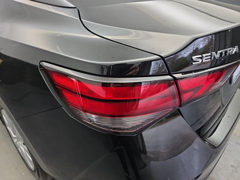 Used 2025 Nissan Sentra S image 14