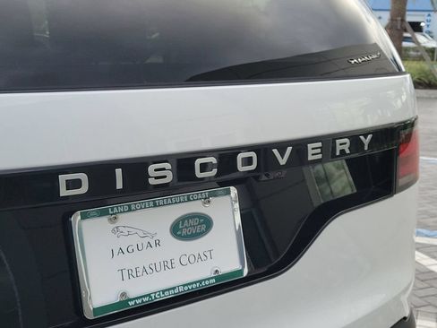 New 2025 Land Rover Discovery S AWD/4WD image 10