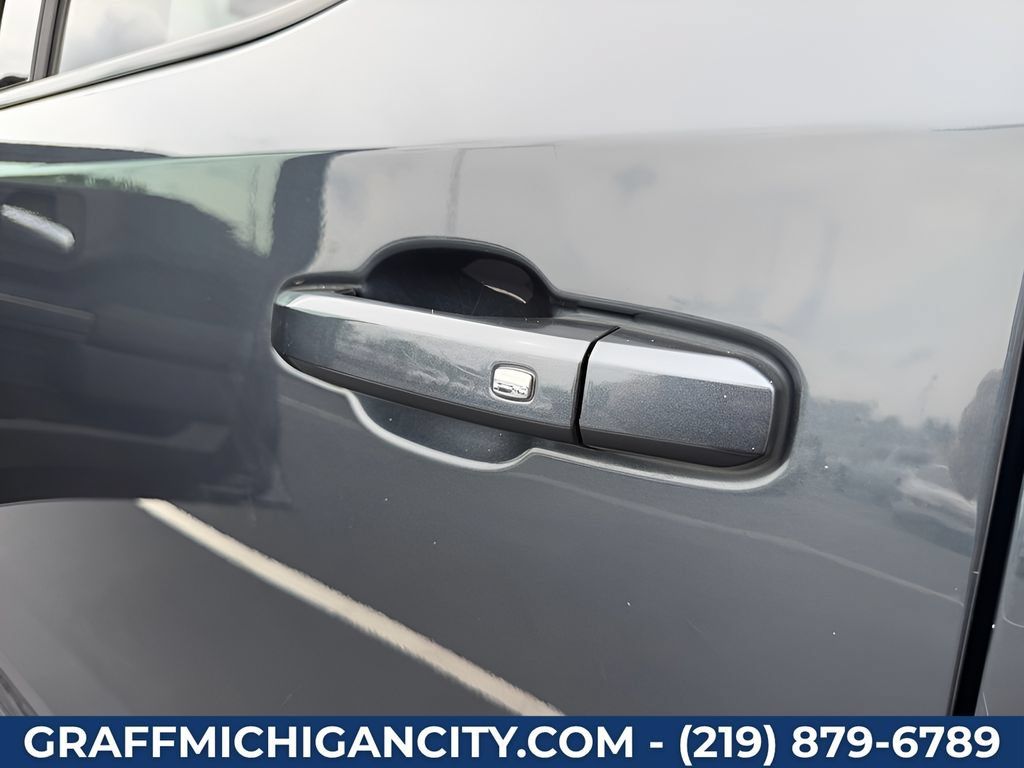 Used 2019 GMC Sierra 1500 AT4 w/ AT4 Premium Package AWD/4WD image 42