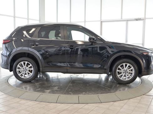 Used 2023 MAZDA CX-5 AWD 2.5 S w/ Select Package image 9